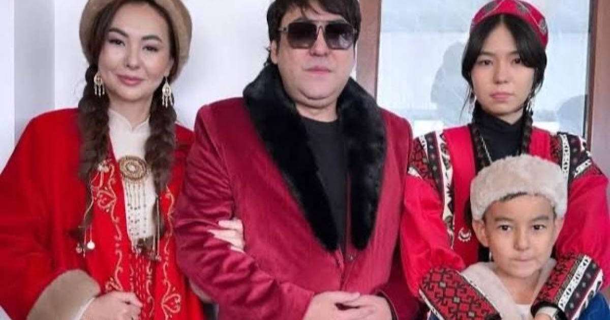 Әнші Мейрамбек Беспаев дүркіретіп той жасады