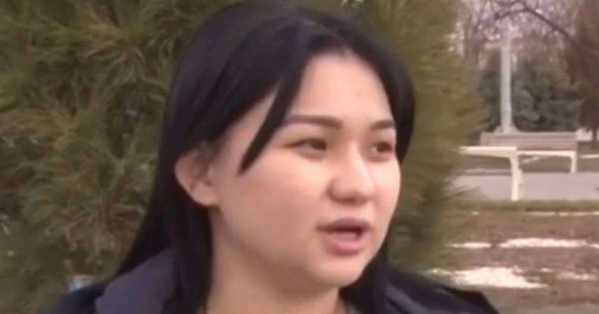 "Мен қызбын ғой": Тараздық аяғы ауыр келіншек өзінің еркек емес екенін ақыры дәлелдеп шықты