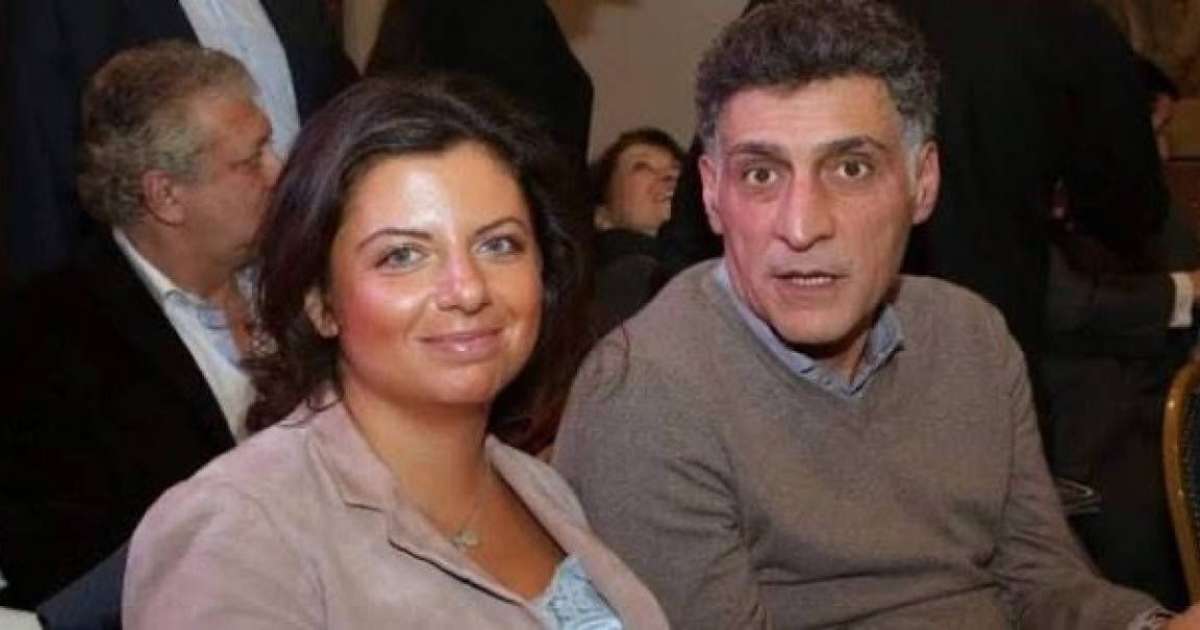 “Күйеуім комада” – Қазақстанға сес көрсеткен Симоньян өзінің қатерлі ісікке шалдыққанын мәлімдеді