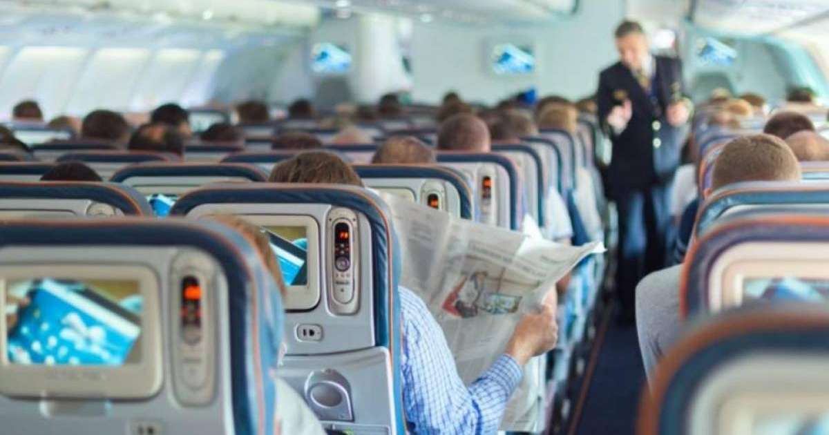 Алғашқы айыппұл: ұшаққа мінген азаматқа боқтық сөзі үшін айыппұл салынды