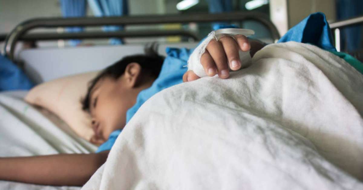 Әйелімен ұрысқан: Ер адам мүгедек ұлын үшінші қабаттан лақтырды