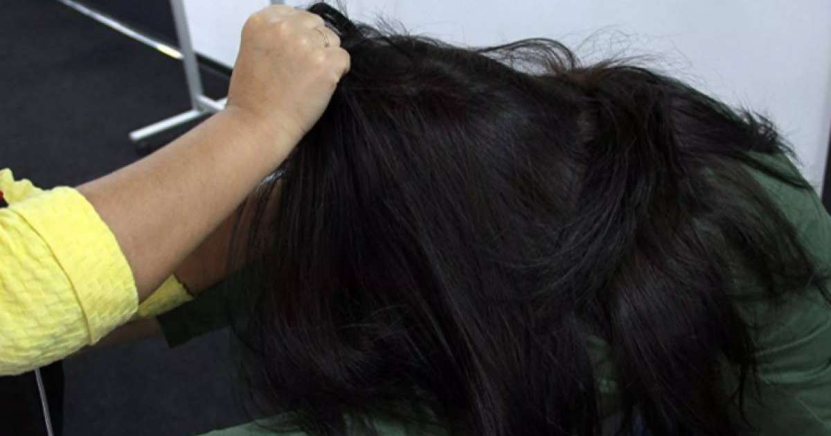 Мектепте шу шықты: директордың орынбасары жүкті мұғалімді жиналыста ұрып-соққан