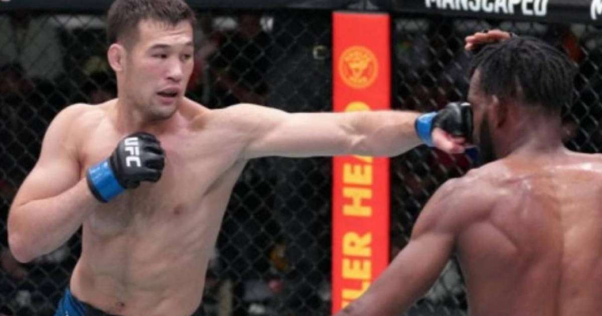 Шавкат Рахмоновты қазақстандықтар ерекше құрметпен қарсы алды (видео)