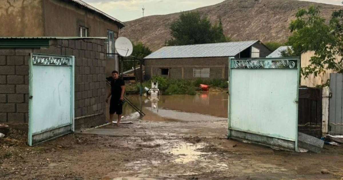 Жамбыл облысында нөсерден кейін жиырма бір үйді су басты