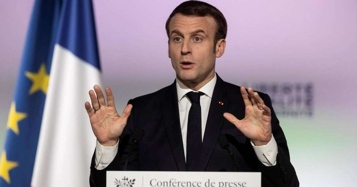 Макрон мұсылман лидерлеріне исламизмге қарсы тұруға 15 тәулік уақыт берді