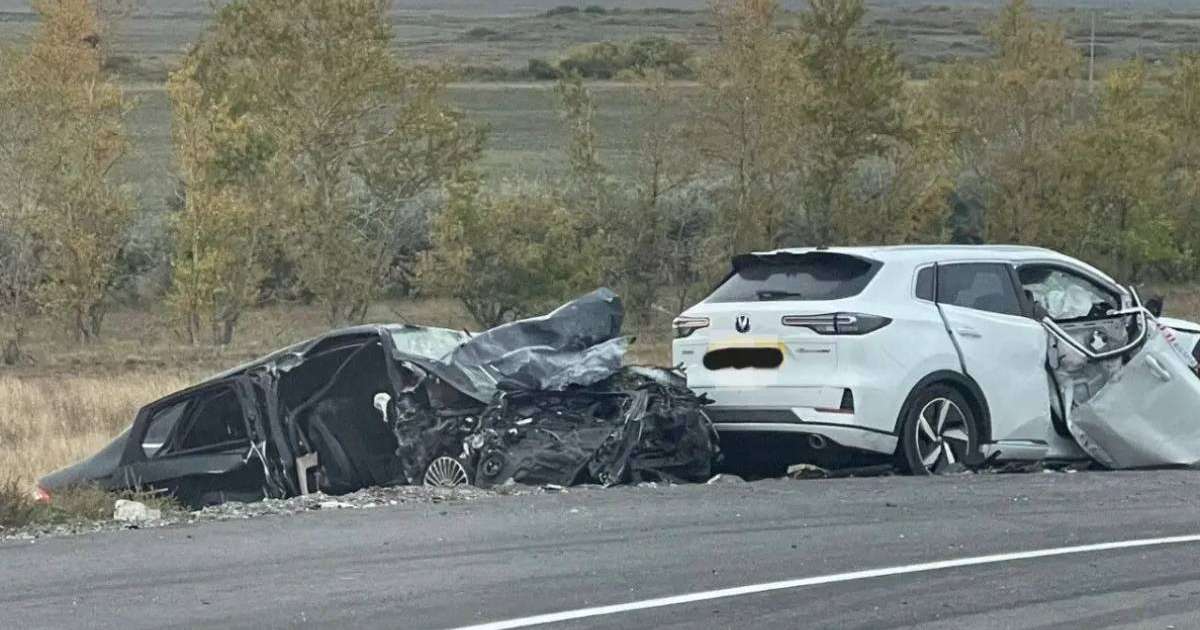 Жол апатынан бір түнде 15 адам қаза тапты