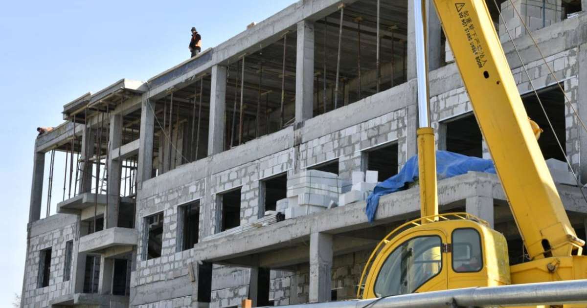 Мұрат Әйтенов өнер мектебінің құрылысымен танысты