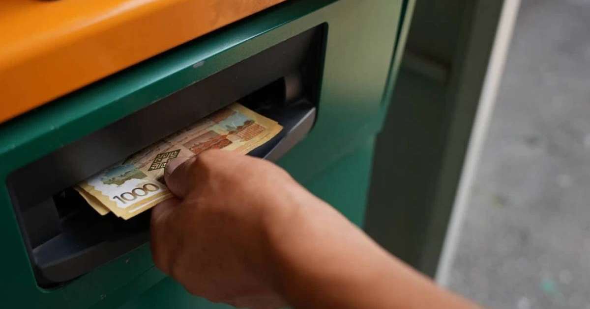 Қазақстандықтар "тіс емдету" үшін зейнетақы қорынан 200 миллиард теңге шешкен