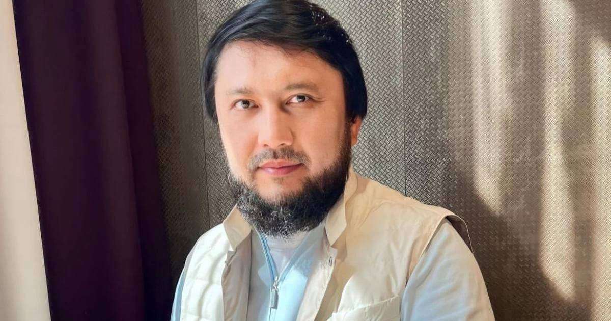 "Әйелдерді қуантқан тағдырым бар": Мұхамеджан Тазабектің көп әйел алуға қатысты көзқарасы елді ойландырып қойды