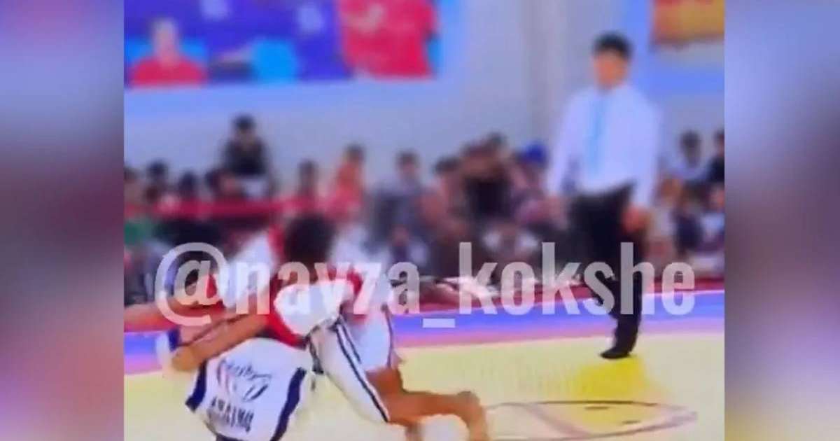 Спорт алаңындағы клиникалық өлім: жасөспірім күрес кезінде ауыр жарақат алды