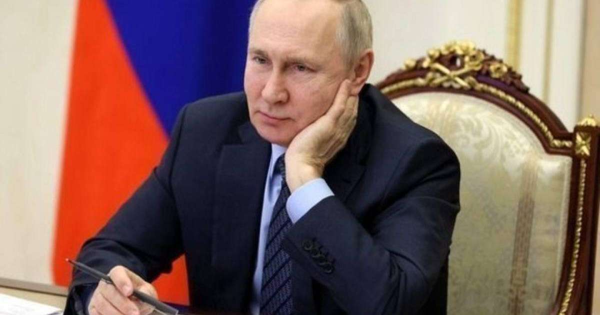 Путин шенеуніктердің өзге тілдегі сөздерді қолдануына тыйым салды