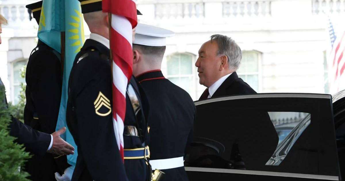 Назарбаев Вашингтондағы лоббистерге миллиондаған ақша төлеген