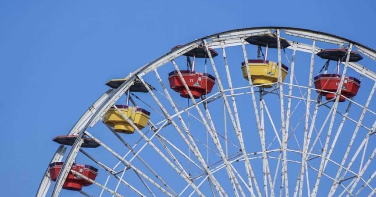 “Әуелі қызын тұншықтырып, сосын өзі аттракционнан секіріп өлген”