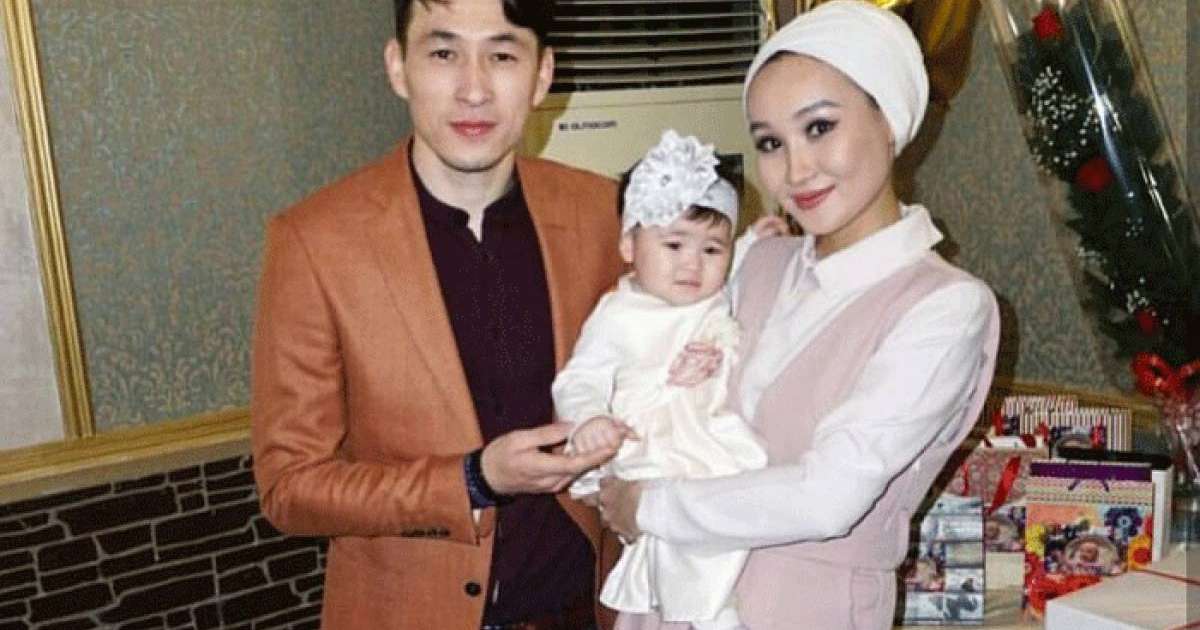 "Өнердегі достары Ғабиттің мені ұратынын білетін": Нұрилла Ақберен "Меломен" тобының жігіттеріне жауап берді