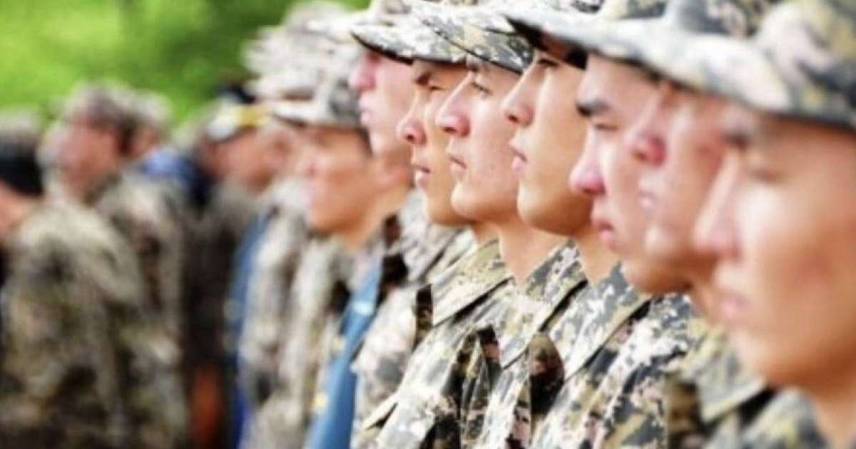 Өлімнен аман қалғаны - мүгедек: Әскердегі тәртіп қашан реттеледі?