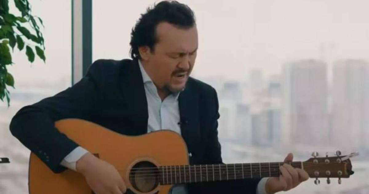 "Мың келінге татитын бір келін": Жұбаныш Жексенұлы италиялық келіні туралы сыр шертті (видео)