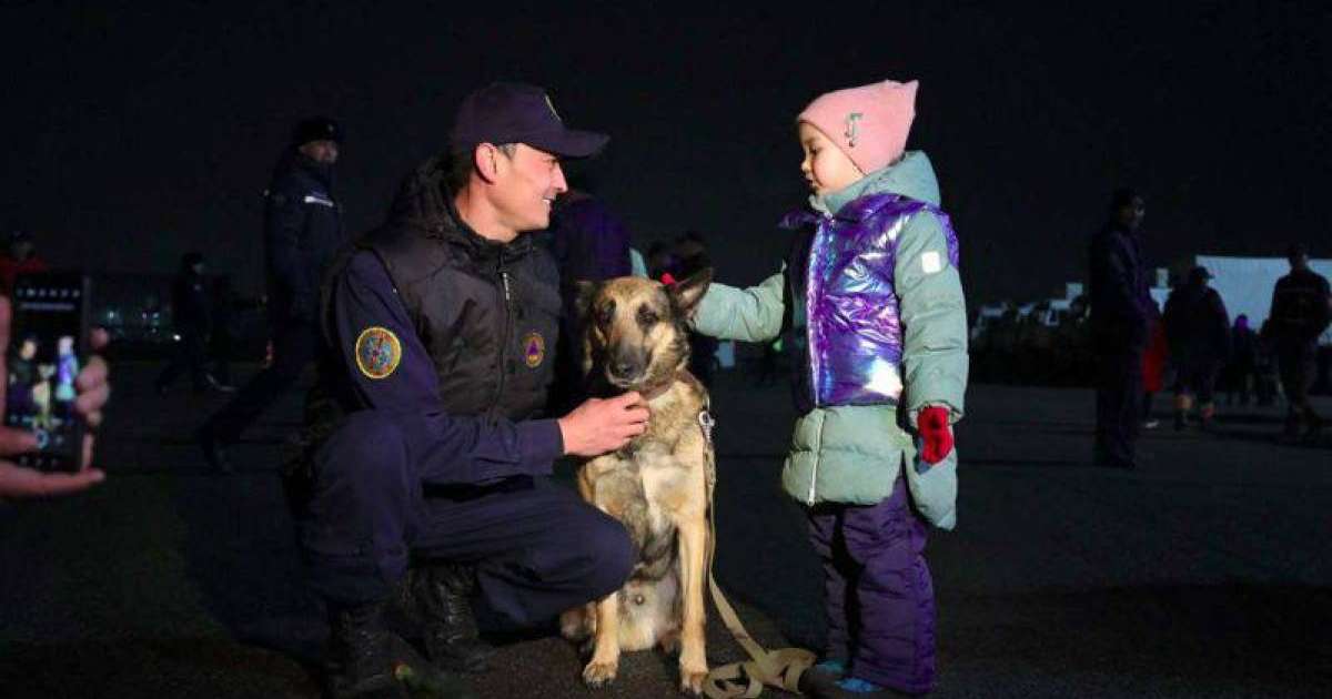 Түркияға көмекке аттанған құтқарушыларымыздың бір тобы елге оралды.