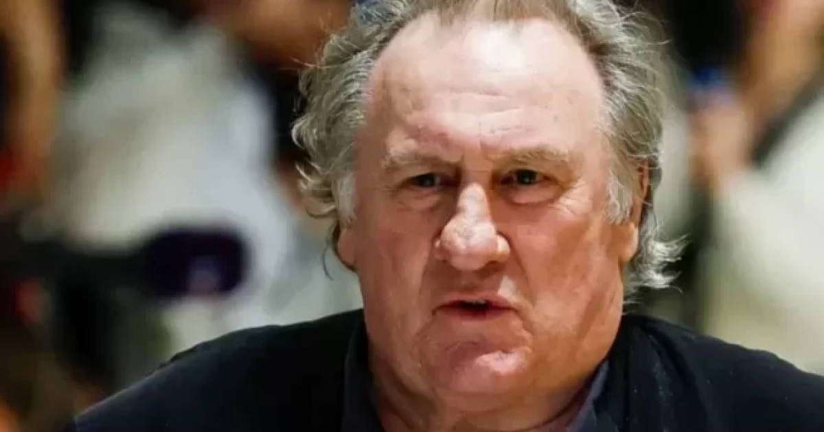 "Зорлық" жасады деп айыпталған белгілі актер Депардьеге 20 жылға дейін түрме қаупі төніп тұр