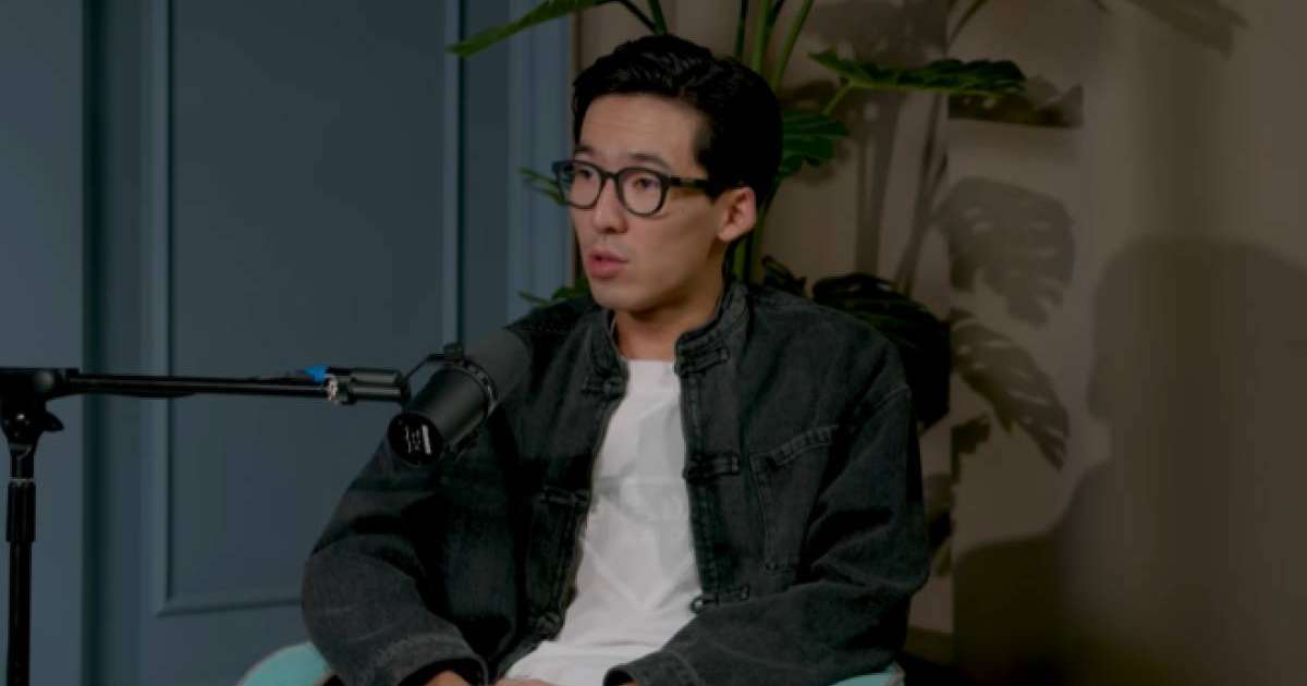 "Молдалар, психологтар 11 жастағы балаға жабылды" - Үкілі бала бала кезін еске алып, сұхбат берді 