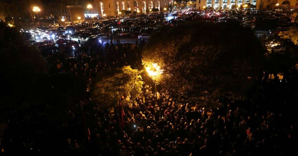 Арменияда бүлік басталды: Назарылар үкіметті құлатып, парламентті басып алды