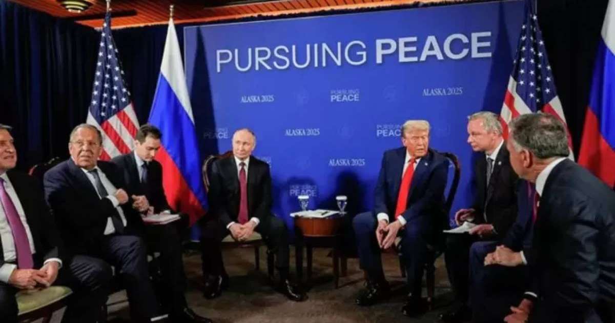 Трамп Путинмен Украина мәселесі бойынша келісімге келе алмағанын айтты