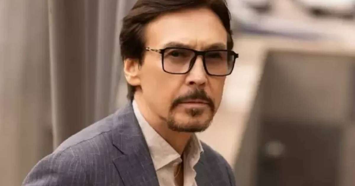 Дау шықты: Актер Жан Байжанбаевпен киноға түсу үшін 15 жастағы қыз баладан 1,5 млн теңге сұраған