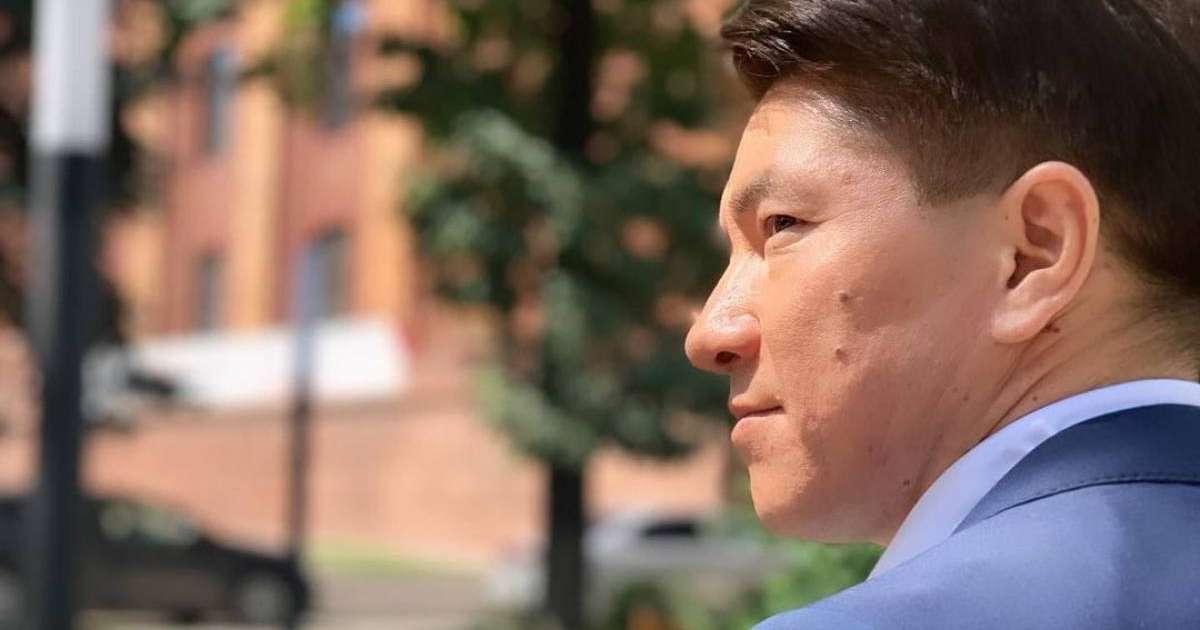 "Әрбір тиын үшін жауап беруге тиіс". Сәкен Майғазиев өзі басқаратын мекемеден "МузАрт" концертіне 30 млн бөлген