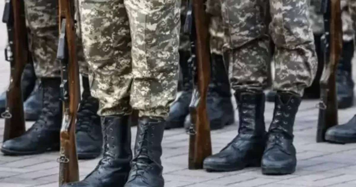 Қазақстан қандай жігіттерді әскерге алмайтыны белгілі болды