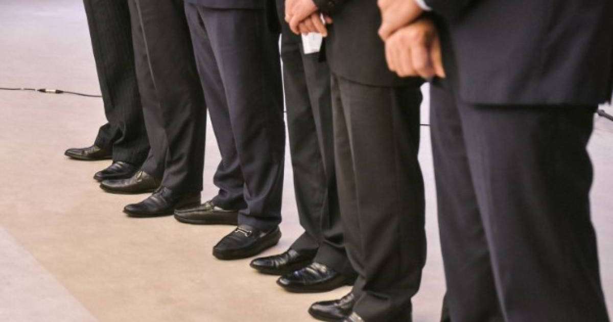 Министрліктерде басшылық лауазымдарға қанша бос орын бар?