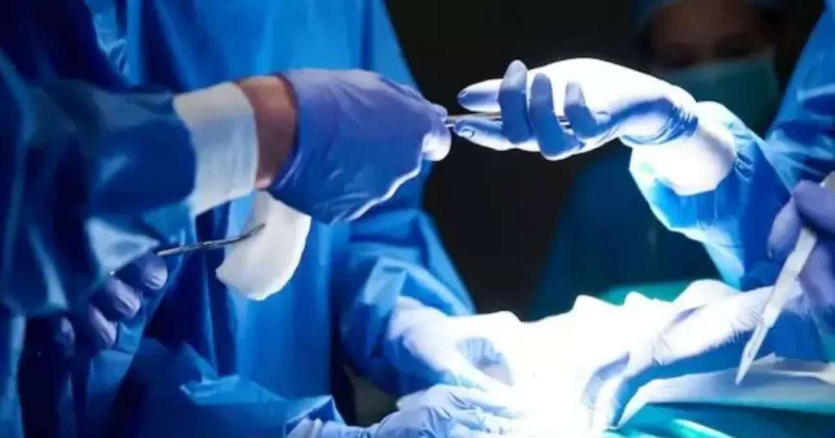 Камчаткадағы жер сілкінісі кезінде отаны тоқтатпаған дәрігерлер марапатқа ұсынылды (ВИДЕО)