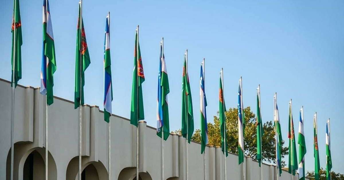 «Неизвестно точно как был убит Туркменбаши»: Вот так окончательно  завершился транзит власти в Туркменистане