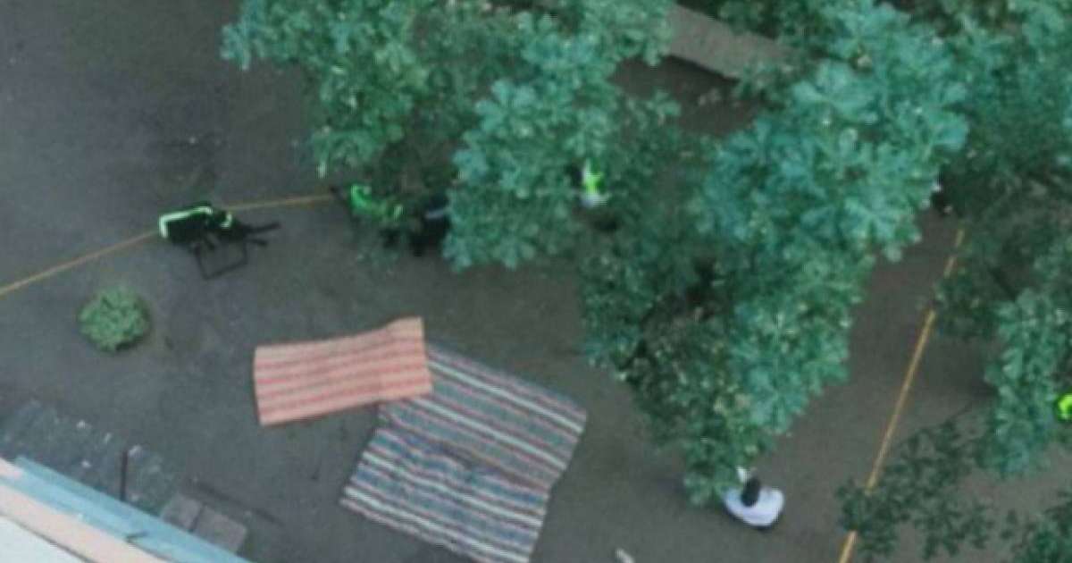 Алматыда келіншек көпқабатты үйдің 7-қабатынан секіріп қаза тапты