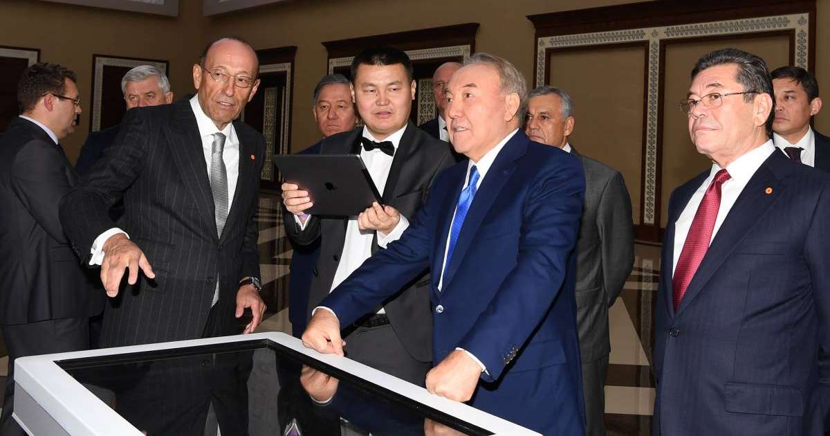 Мәжіліс Назарбаевтың екі ұйымдағы төрағалық қызметін тоқтатты