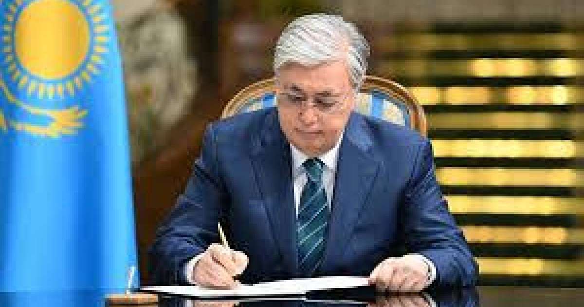 «Байларға салынатын салық күшеймек»: Тоқаев салық кодексіне өзгеріс енгізді  