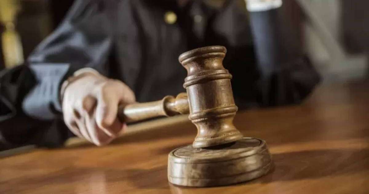 Алаяқтық жасаған Сәтбаев қаласы прокуратурасының қызметкері сотталды