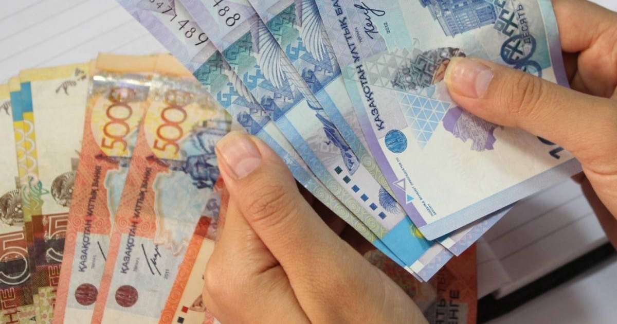 Министр жалақысы көтерілетін қызметкерлер туралы айтты