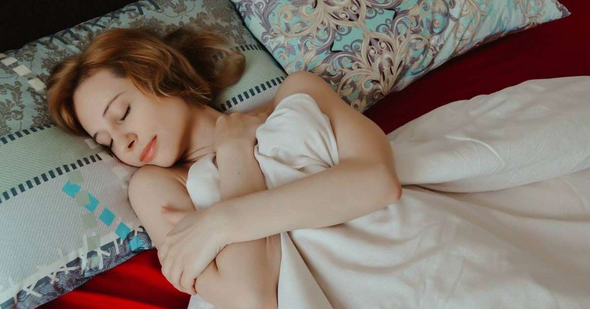 "Ағасының әйелімен төсектес болған": Арыс тұрғыны танысын интимді видеомен қорқытқан