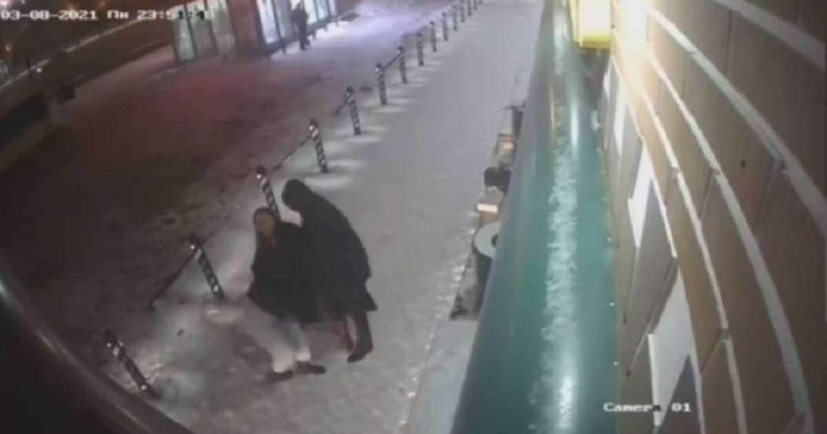 Елордада ер адам 8 наурыз күні екі бойжеткенді ұрып кетті