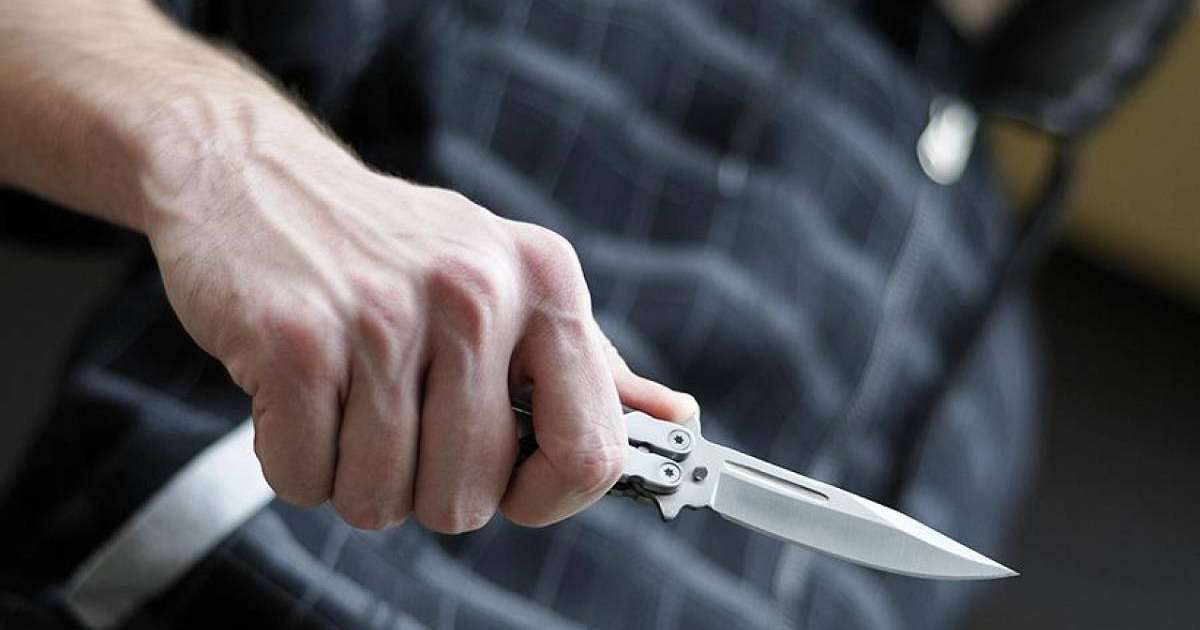 Жер теліміне талас. Әйтей ауылында балдызы жездесін пышақтады