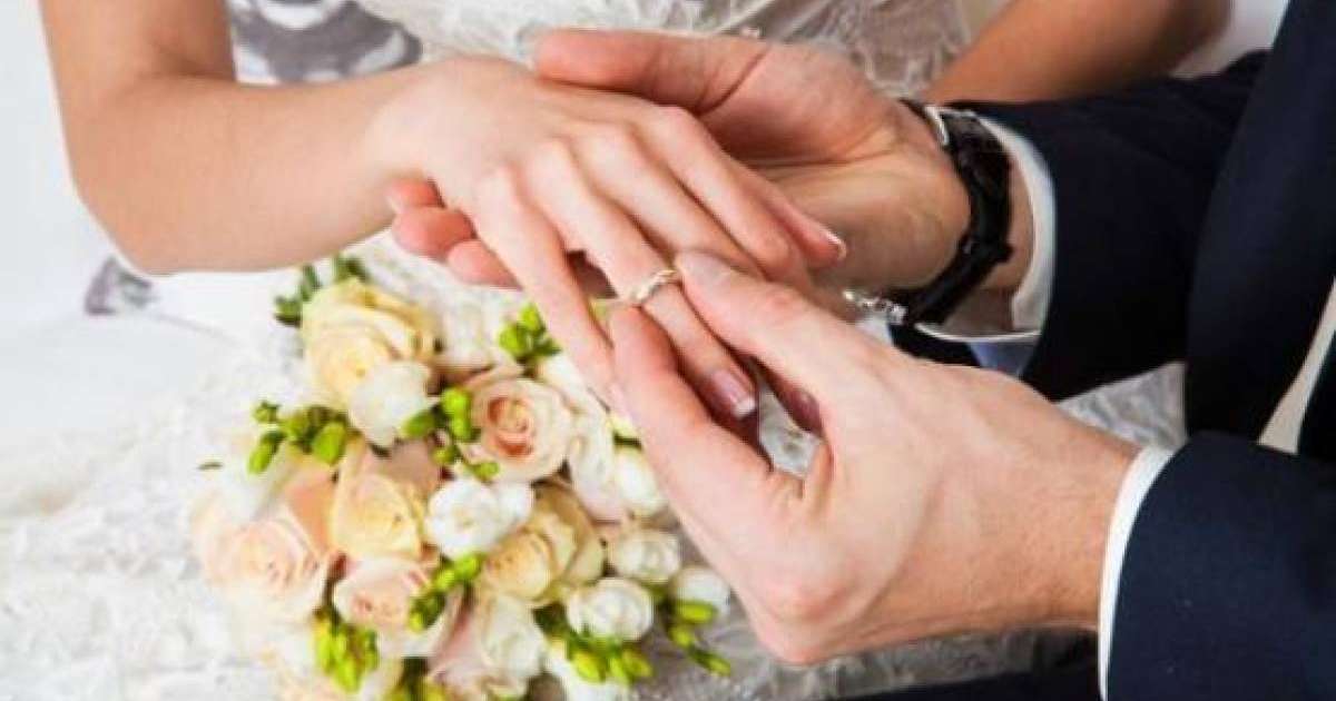 Неліктен жастар отбасын құруды кейінге шегереді?