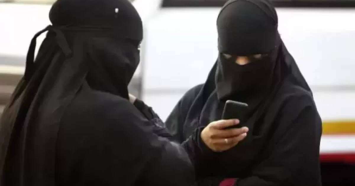 ҚМДБ никабқа тыйым салынуына байланысты мәлімдеме жасады