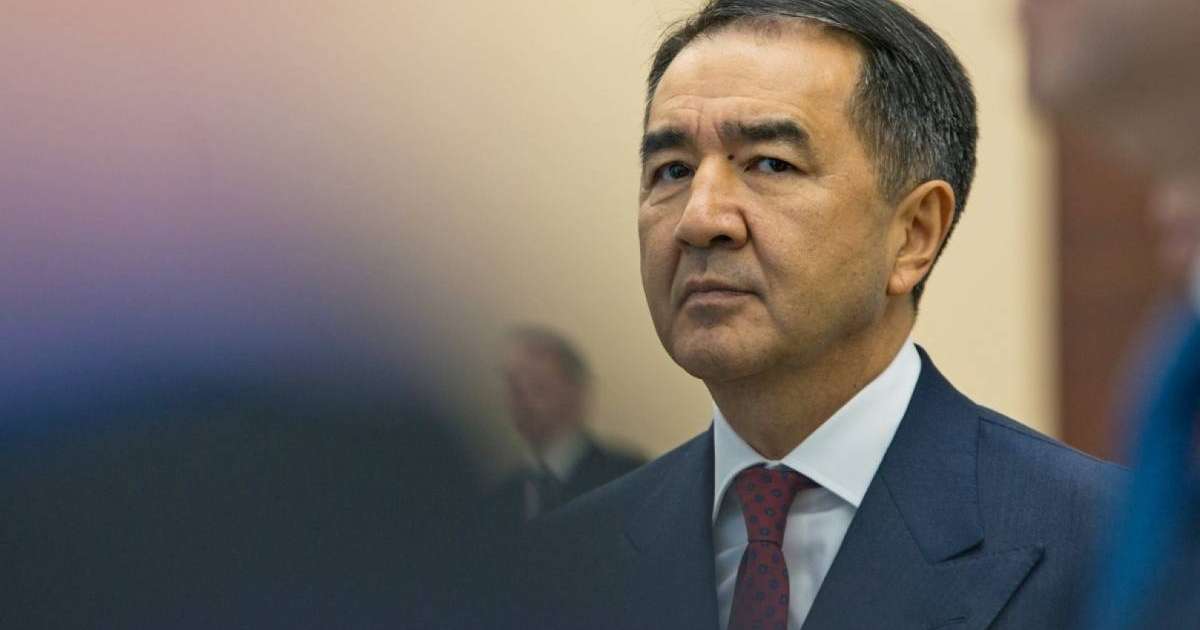 Бақытжан Сағынтаев отырған көлікке оқ атылған