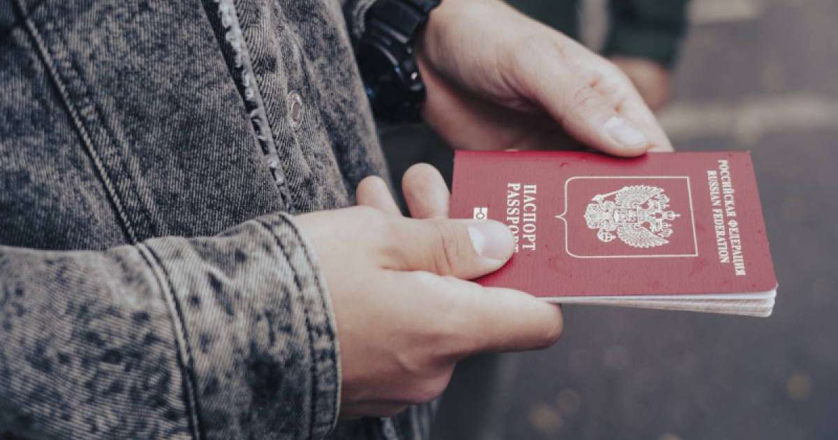 С начала года в Казахстан въехало почти 3 миллиона россиян