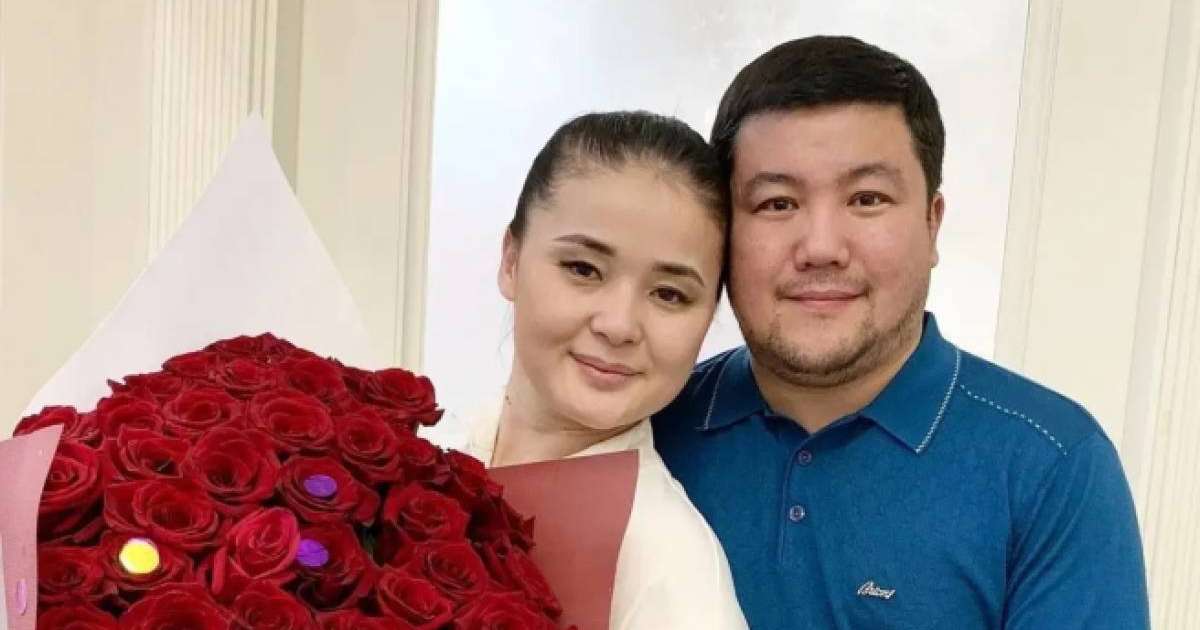 “Бұл - өмір. Қабылдадым”. Тұрсынбек әйелімен ажырасты ма? - Мөлдірдің өзі жауап берді