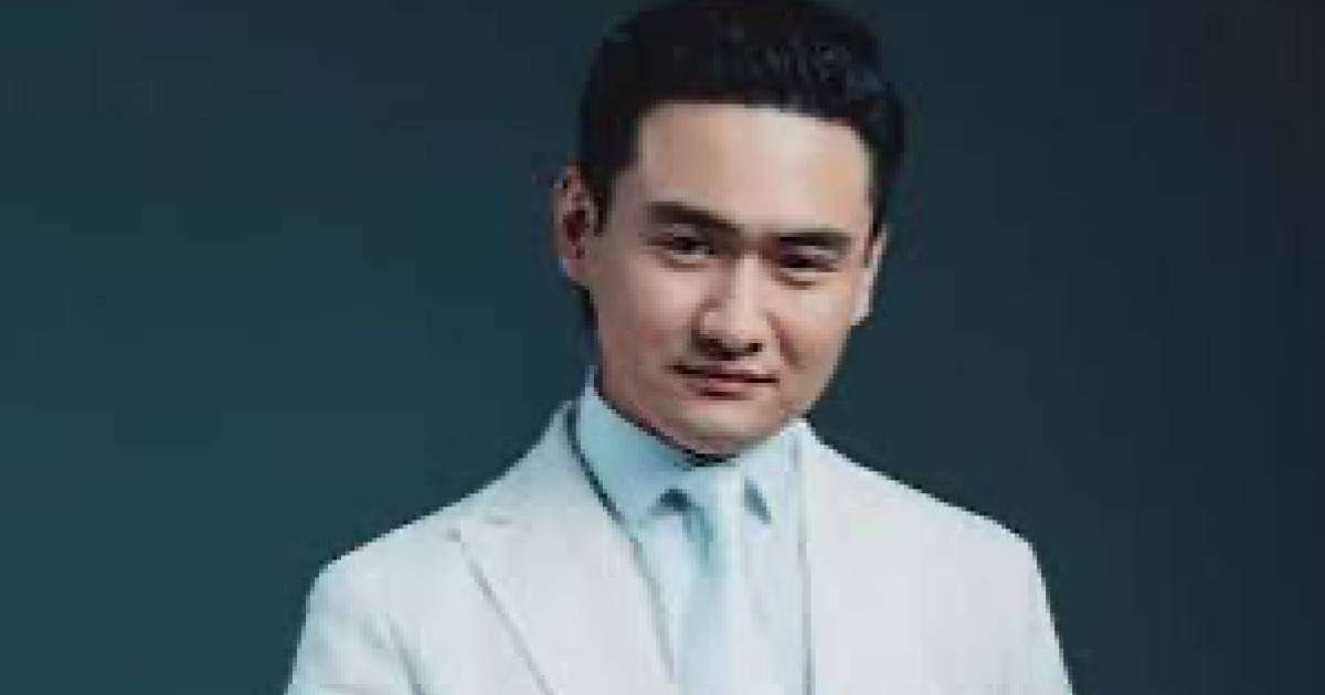 «Мен бәрін тоқтаттым»: Төреғали Төреәлі сахнадан кетті  