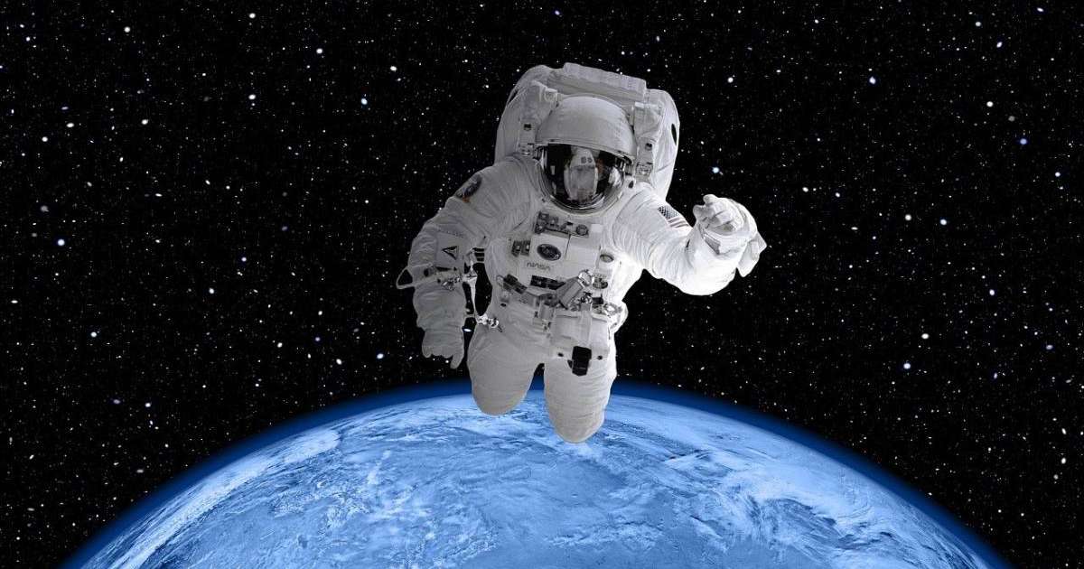 NASA алғаш рет әйелдерді айға ұшырмақшы