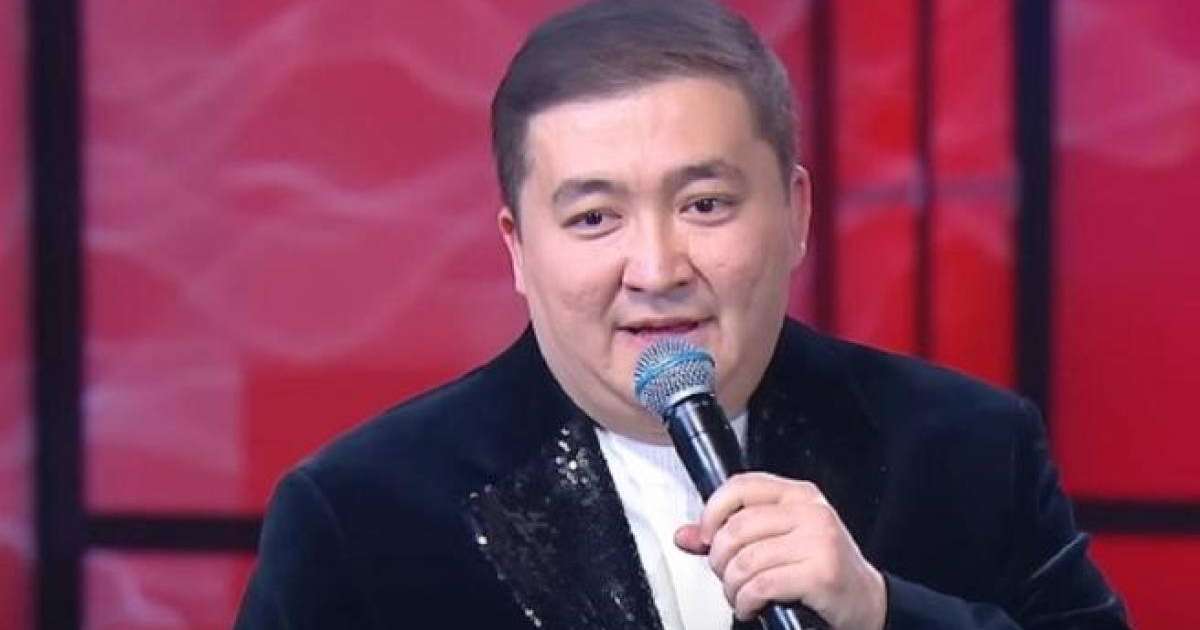 "Ішіме сыймай бара жатыр": танымал әзілкеш Еркебұлан Мырзабек сүйінші жаңалығымен бөлісті