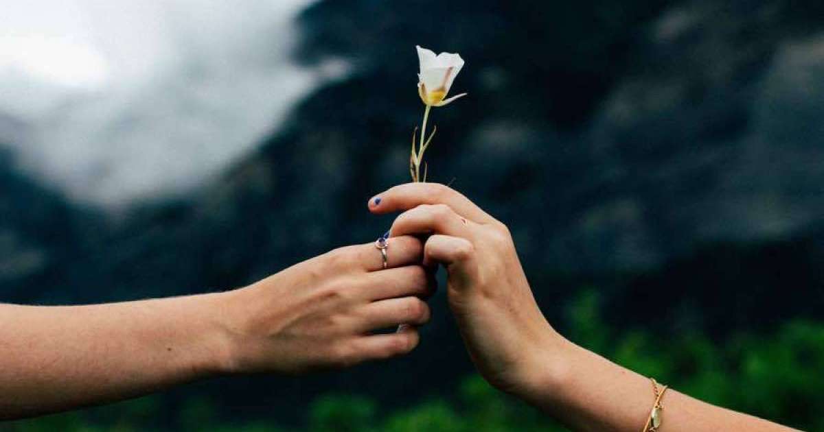 Как казахстанский бизнес поддерживает граждан