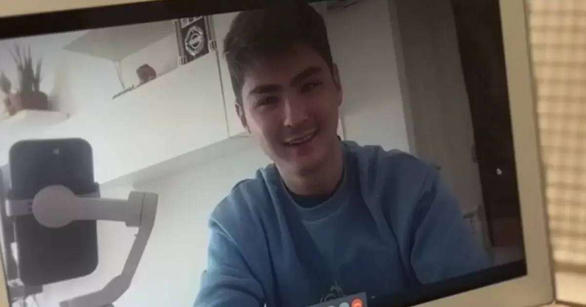 «Қазақ елі сізбен танысады»: Жәнібек өзін асырап алған анасын көрсетті