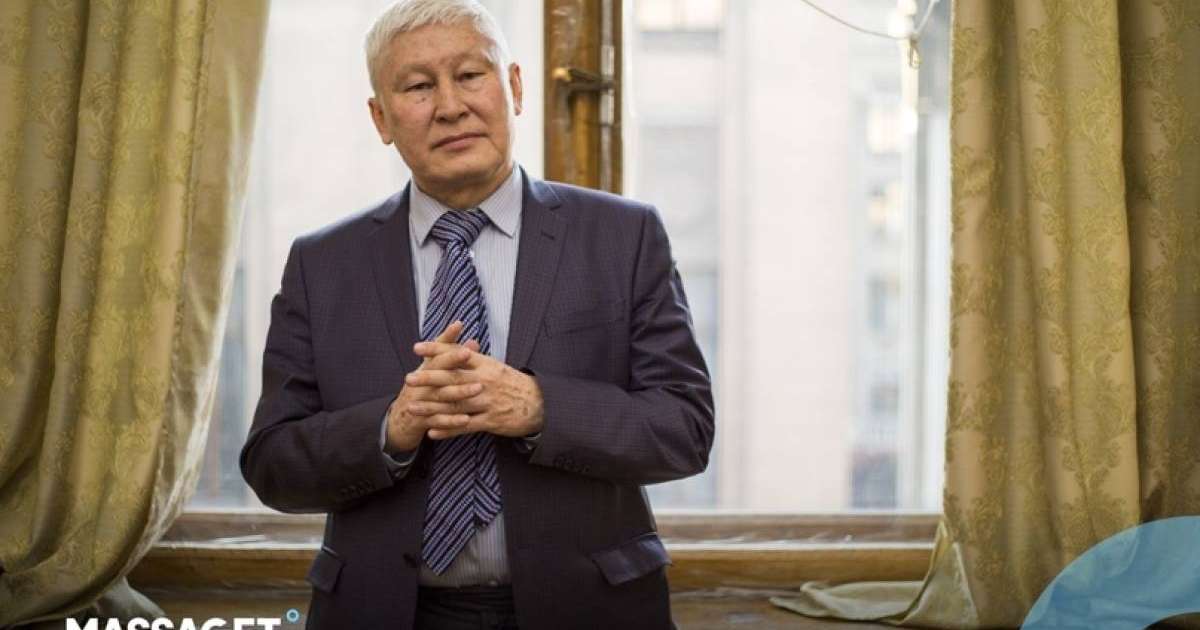 Асқар Жұмаділдаев: Кеше арақ ішкен адамдар бүгін молда болып жүр. Бұл - екіжүзділік